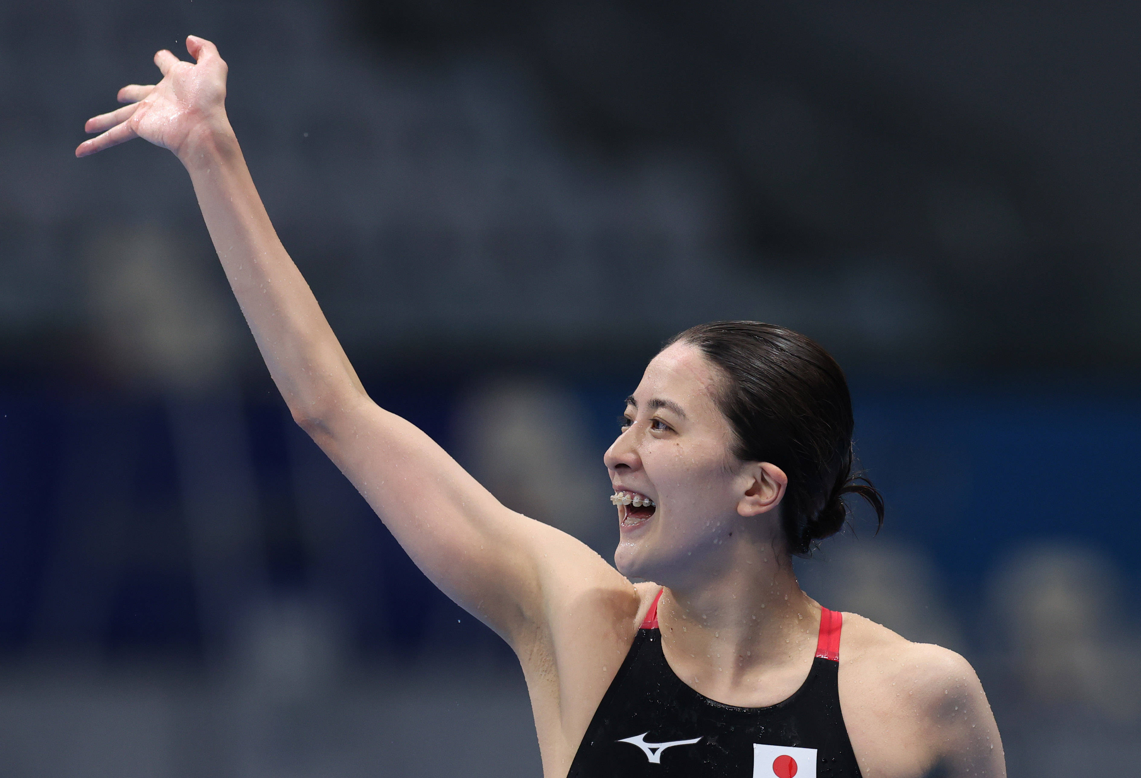 在东京奥运会女子200米个人混合泳决赛中,日本选手大桥悠依夺冠