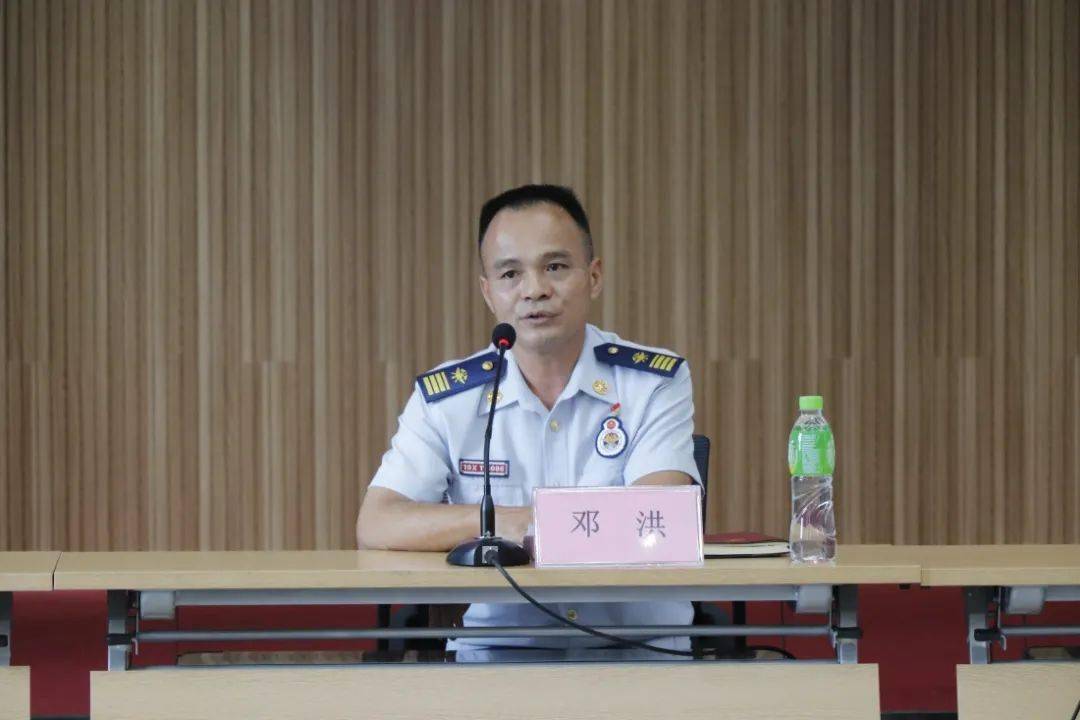 【请党放心,强国有我】广州支队先进典型宣讲团走进海珠大队_邓洪