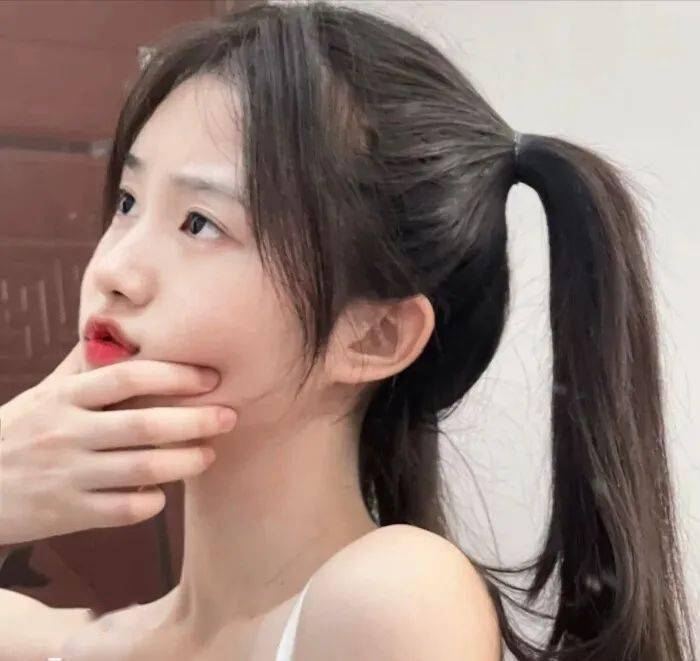 奶气可爱的头像女孩