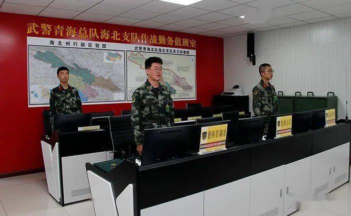 海北州四大班子有关领导"八一"前夕慰问部队官兵