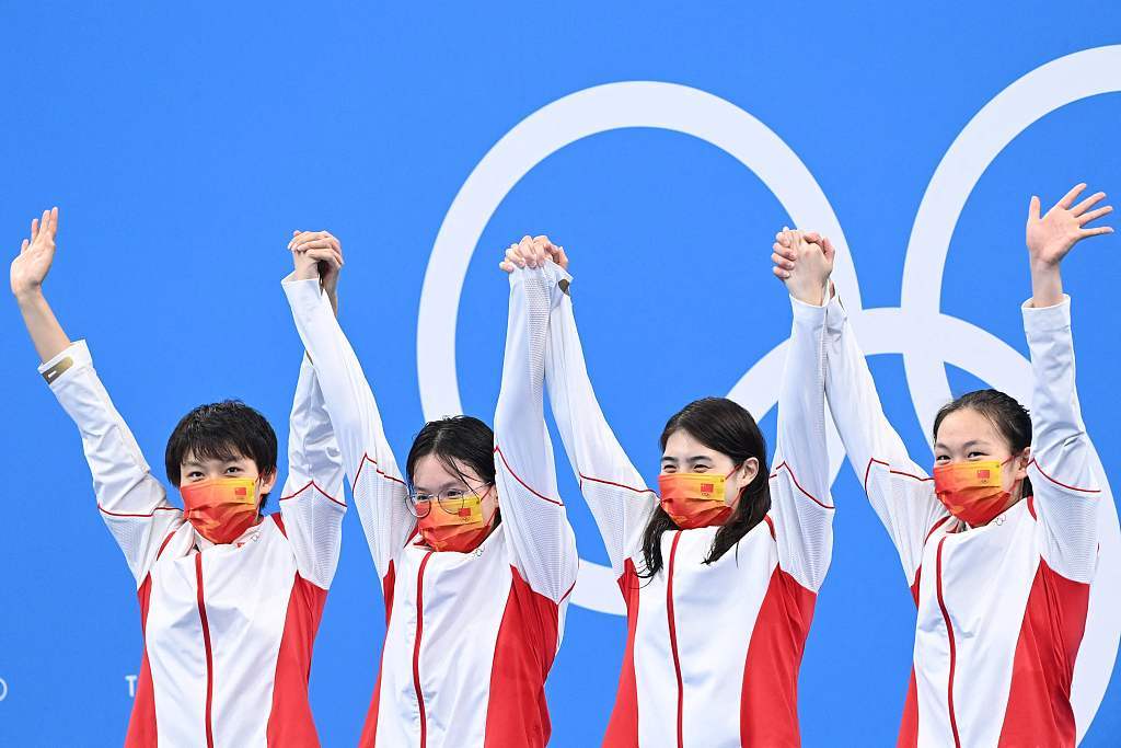 2020东京奥运会女子4x200米自由泳接力决赛打破世界纪录中国队夺金