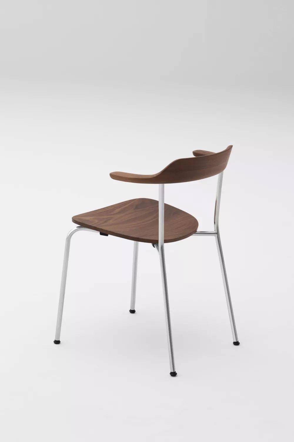 快收藏起来深泽直人近20年家具作品全集