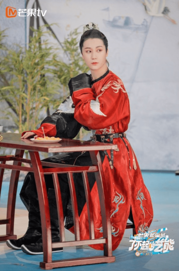 刘昱|汉服又出圈了，国风传统给我火！