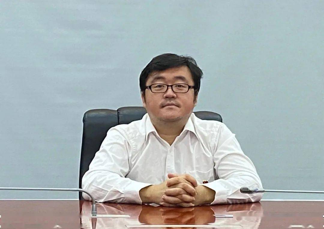 行走的应急"活地图" ——访应急管理事务中心 赵征