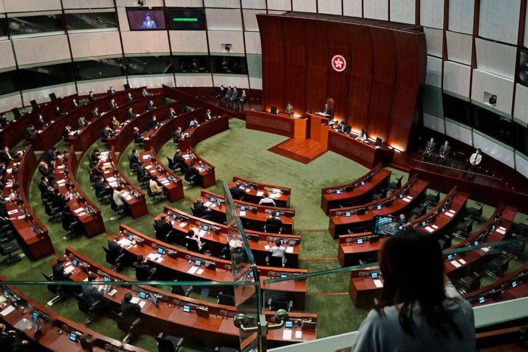 人才难得,暗战不止,香港未来特首或有神奇"黑马",谁能问鼎?