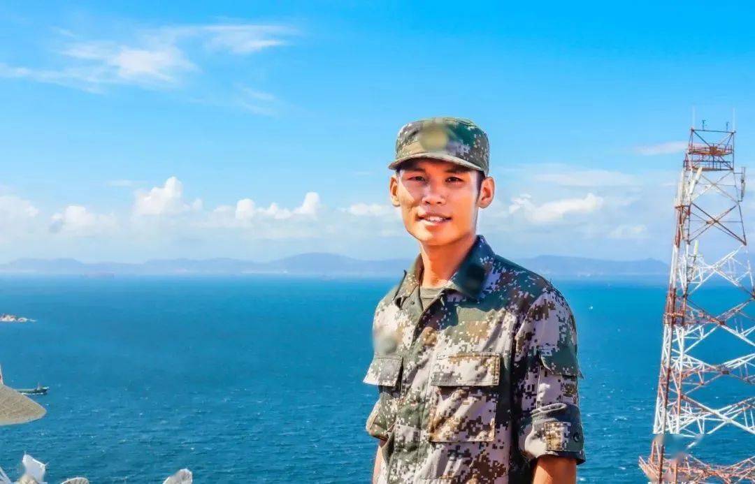 今天致敬最可爱的人