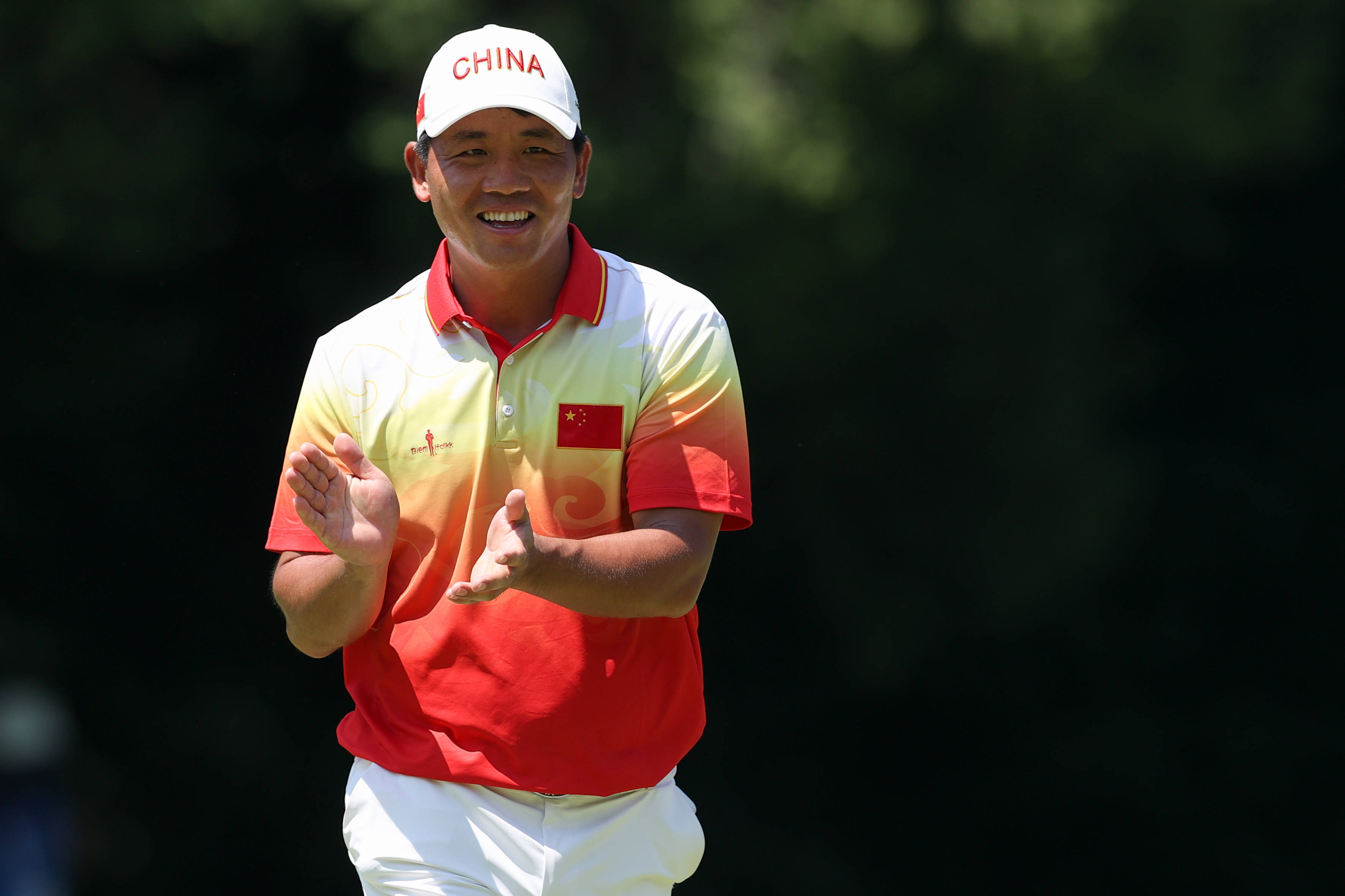 高尔夫——中国选手吴阿顺完赛