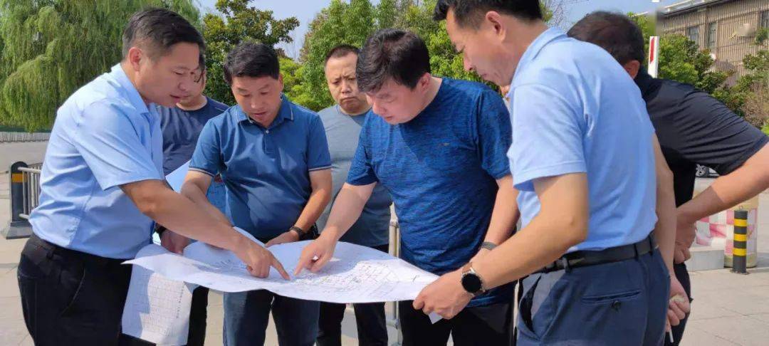 魏传永现场调度单县雨污管网分流改造建设工作