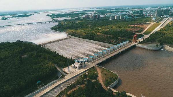 "如果岳城水库不采取控泄措施,漳河洪水下泄后会与卫河洪水叠加,增大