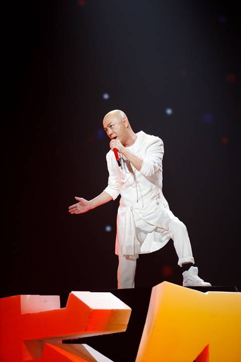 张茜|张卫健唱响影视金曲，还讲述了他与张茜因歌结缘的故事