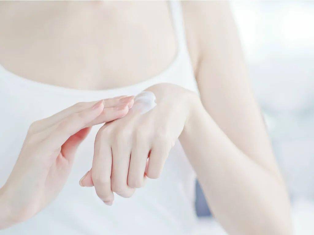 什么 现在连护手霜都内卷了吗 手部