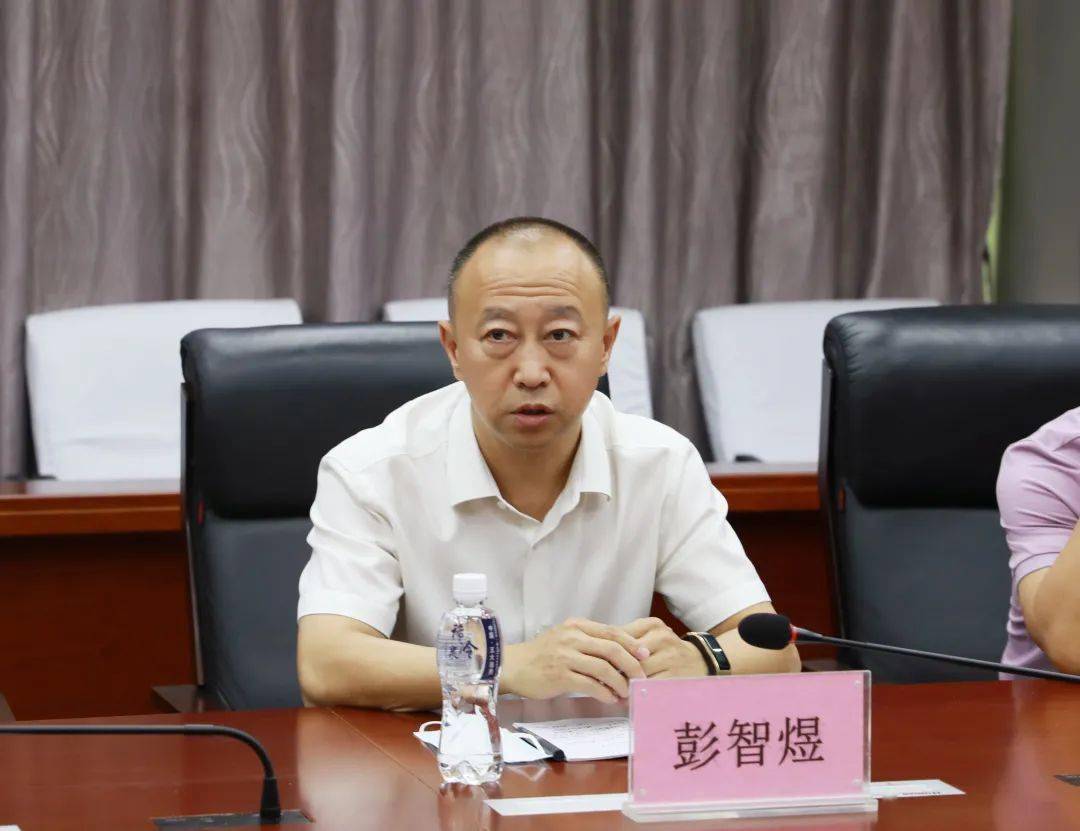 最后,姜山,彭智煜,孙朝晖,陈旭,于永胜,沙俊沣,王立全,毕宏书八位基层