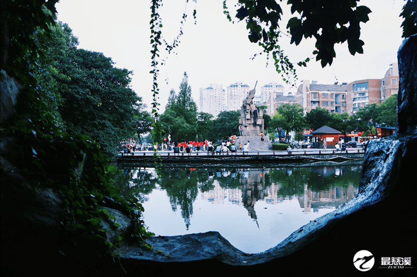 教场山公园想让他火一次