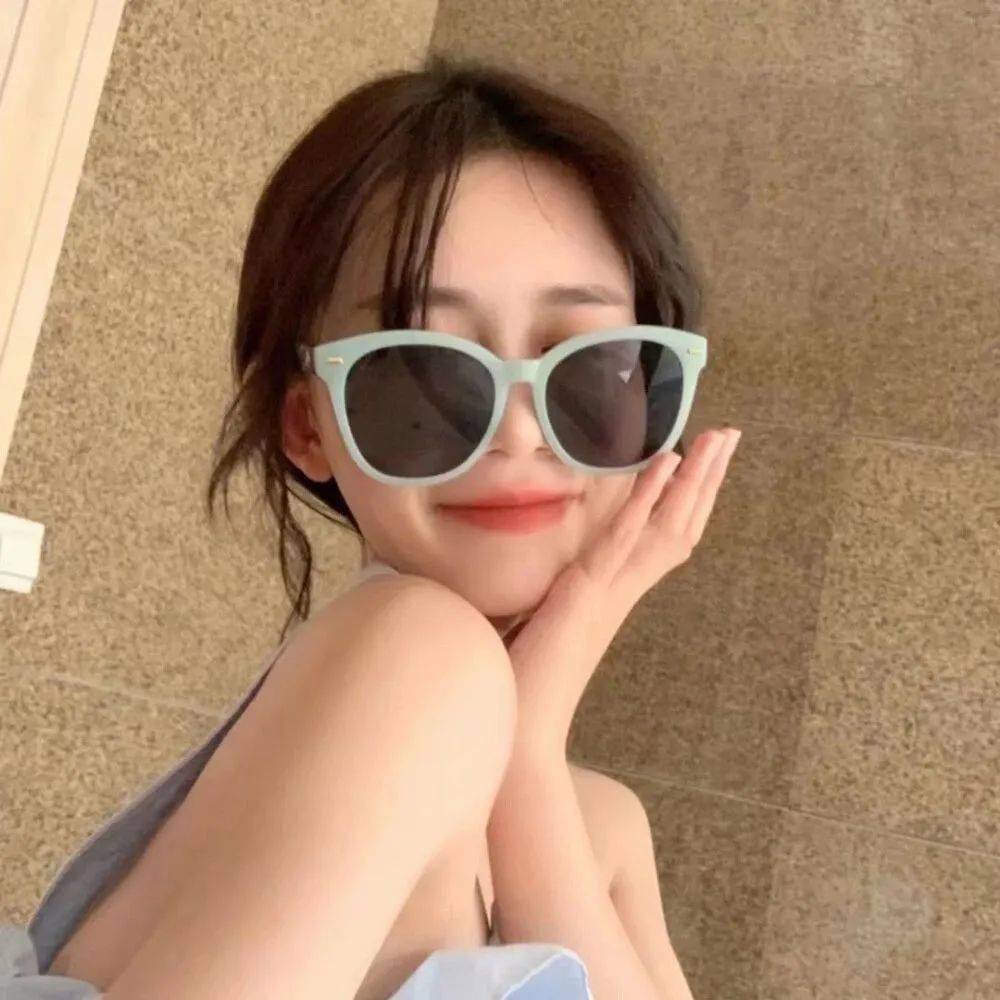 头像| 今日无事,唯有开心