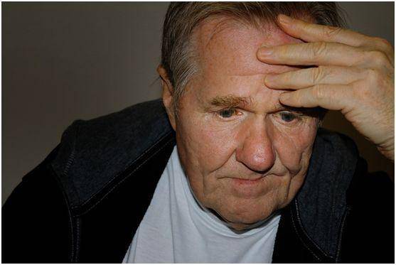 空腹|低血糖比高血糖更凶险!糖友记住2个15能救命