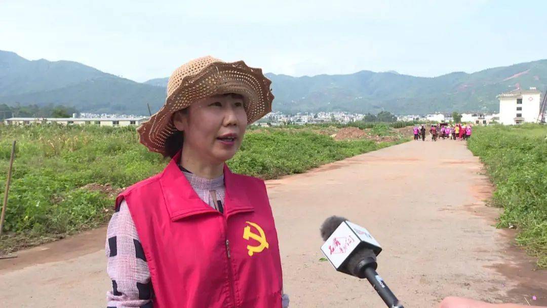 宝秀全面开展异龙湖流域村庄大清理大整治_石屏