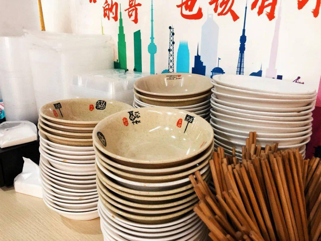 涪陵这家只要12元的大碗饭有的人开着奥迪q7都要来吃