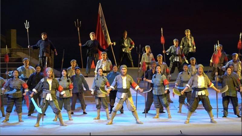 一线|贵阳交响乐团亮相国家大剧院 携手国内一线歌唱家深情唱响“洪湖水”