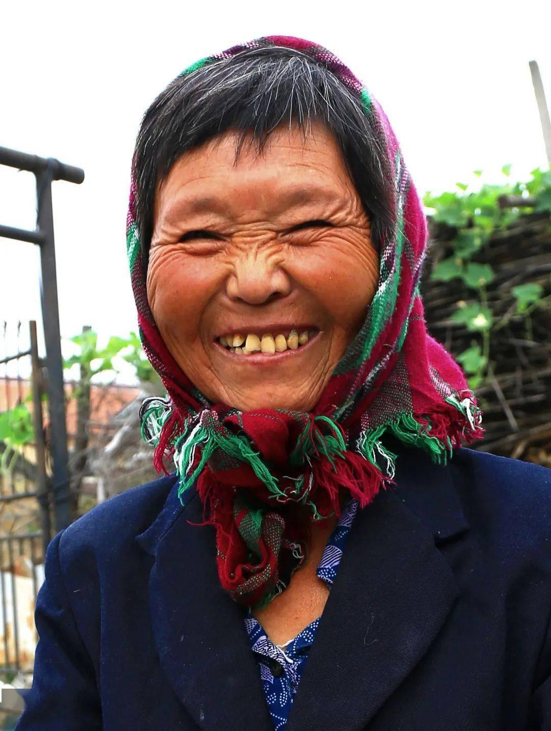 笑脸照片 中国人图片
