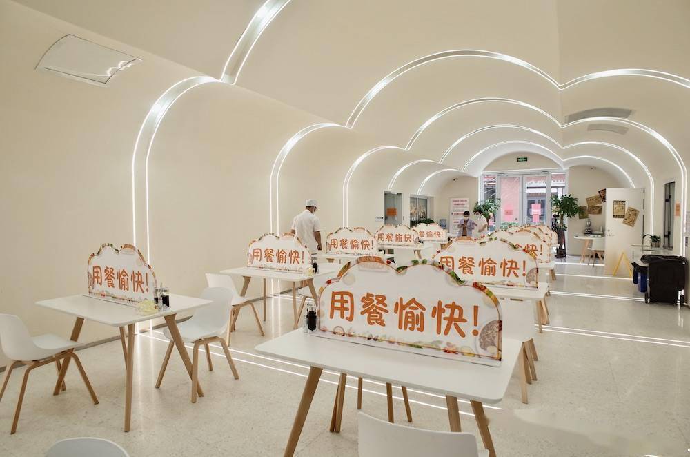 上海小店故事 | 在“云朵里”吃饭，这家社区食堂很用心