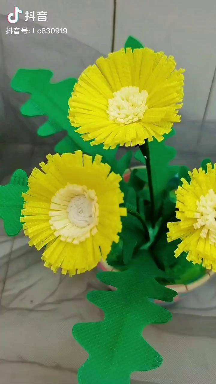 无纺布袋不要扔哦拿来做蒲公英桌摆把春天留住手工手工花无纺布手工