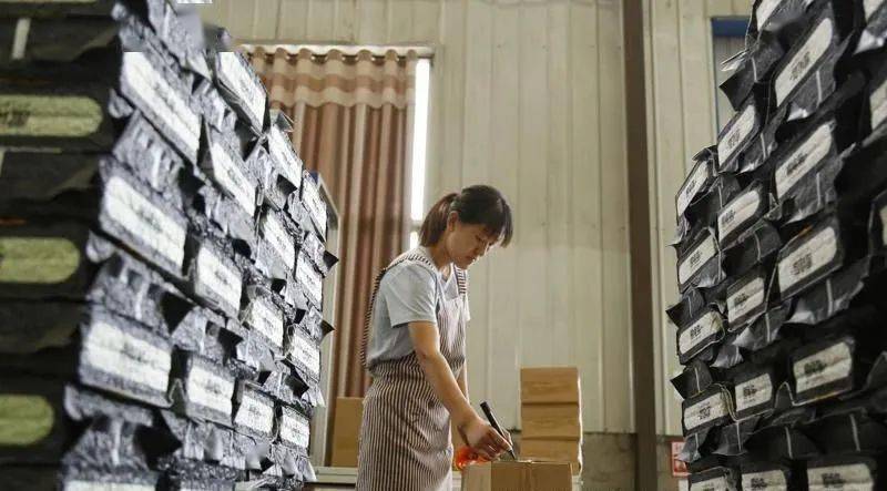 市说新语丨亚马逊 封店 事件警示中国跨境电商 卖家