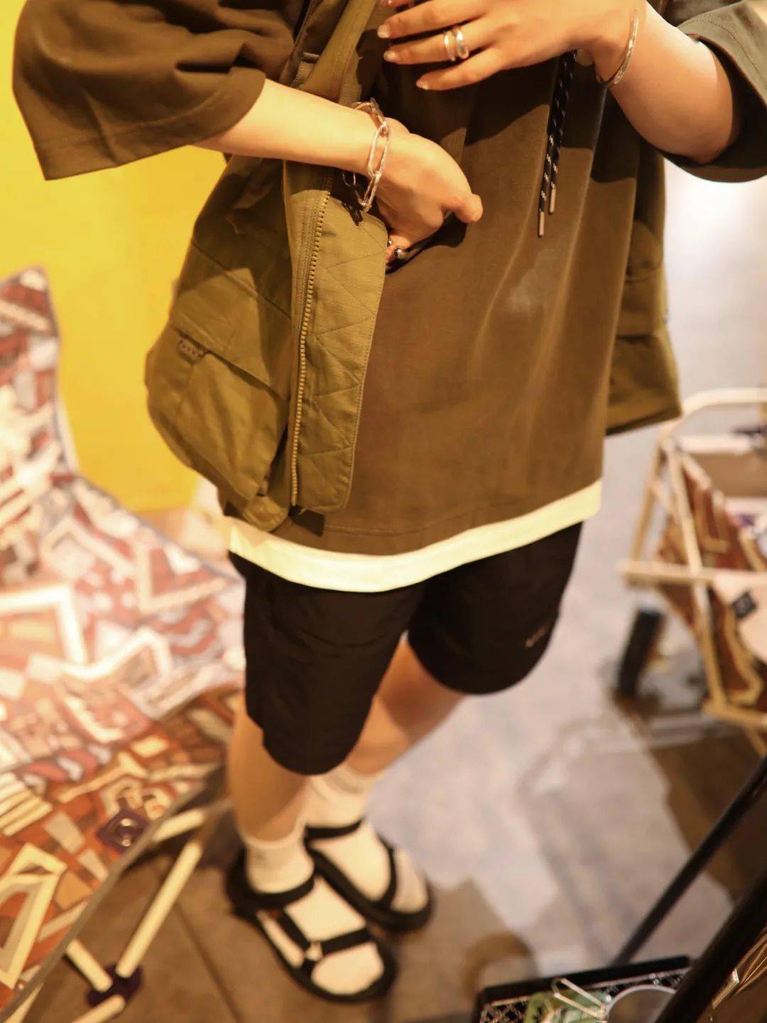 什么|6位时尚达人诠释，女生如何快速上手玩转 Urban Outdoor 风格