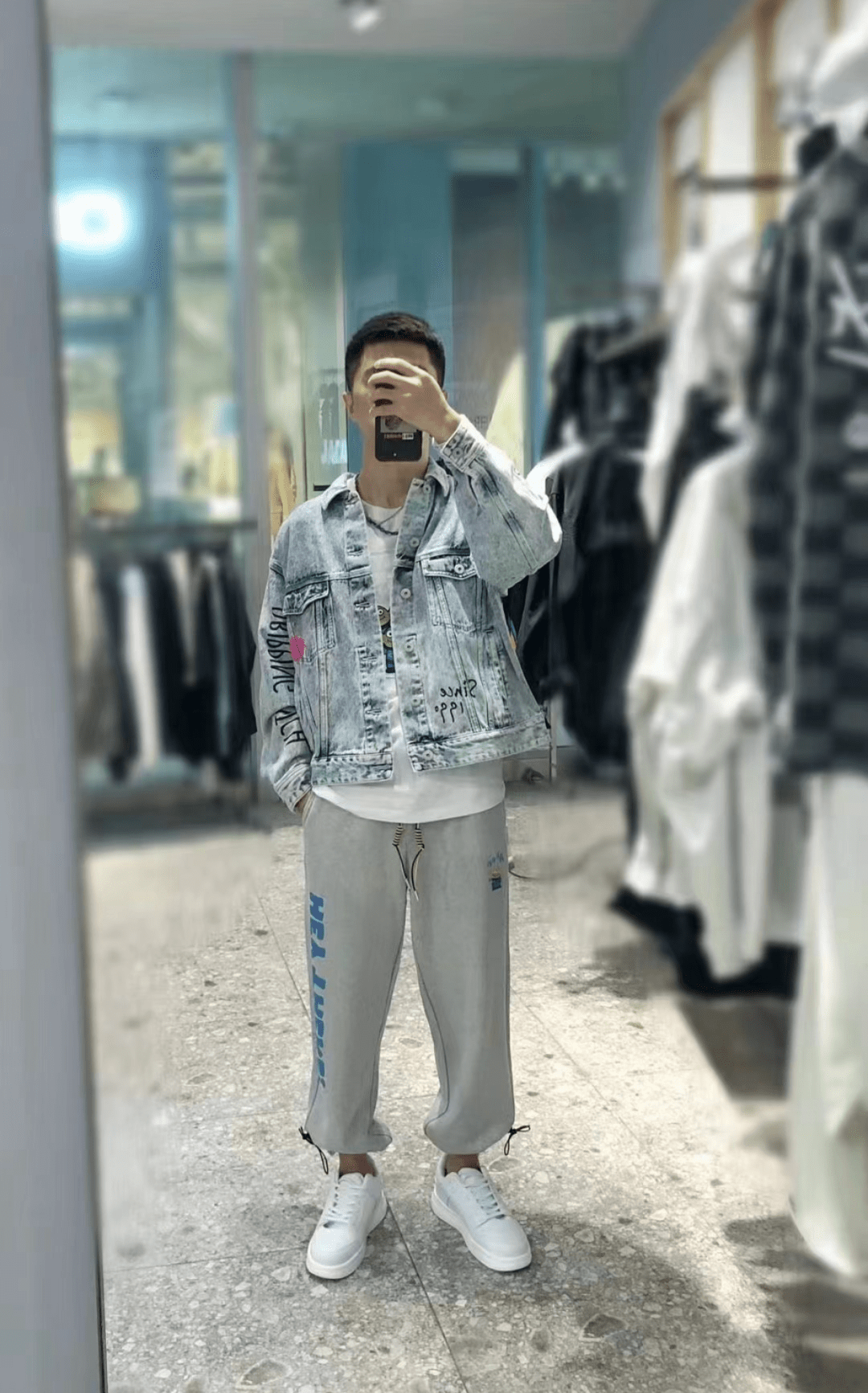 kai|龙凤新天地丨运动潮牌新主张 助力开学季 活力满满 重返校园！