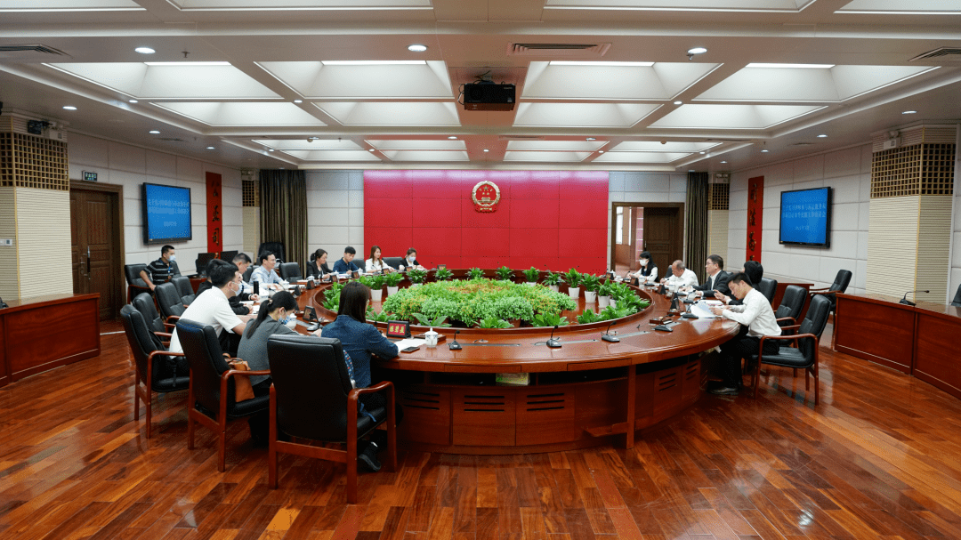 领路青年律师未来搭建多元发展平台广西律师协会搭建多元发展平台促进