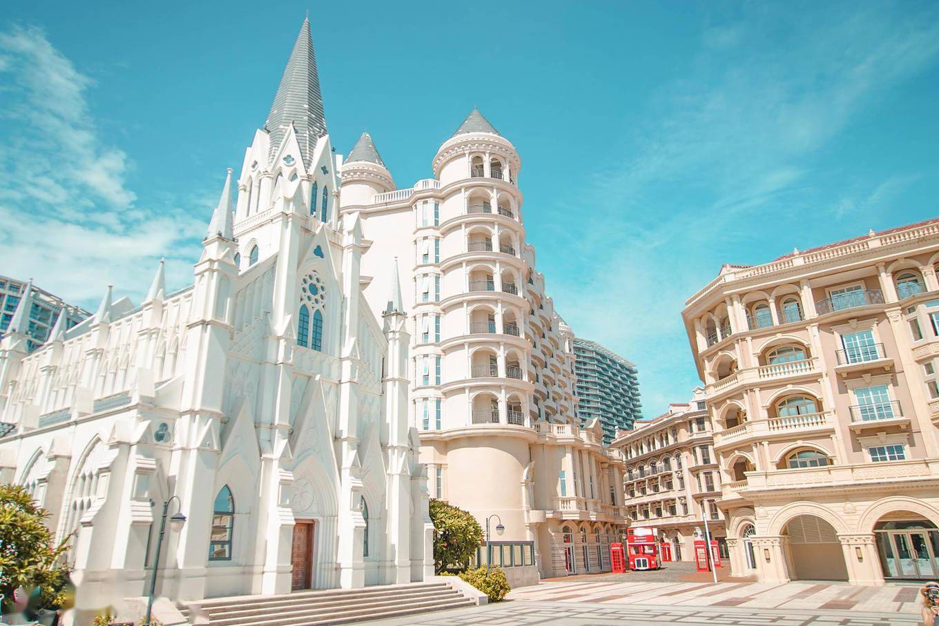 三亚旅游奔赴到蓝色星球里,细数浪漫