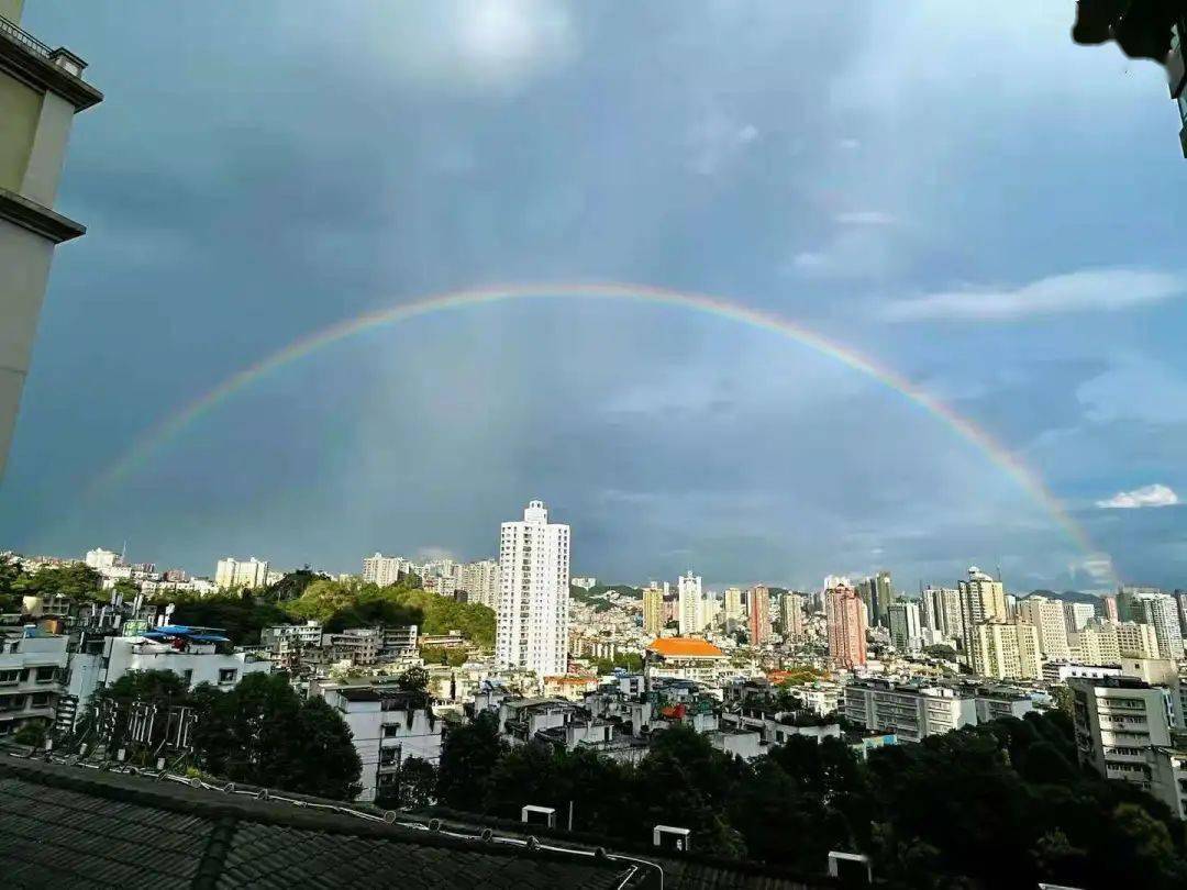 今天傍晚的double彩虹，你看到了吗？