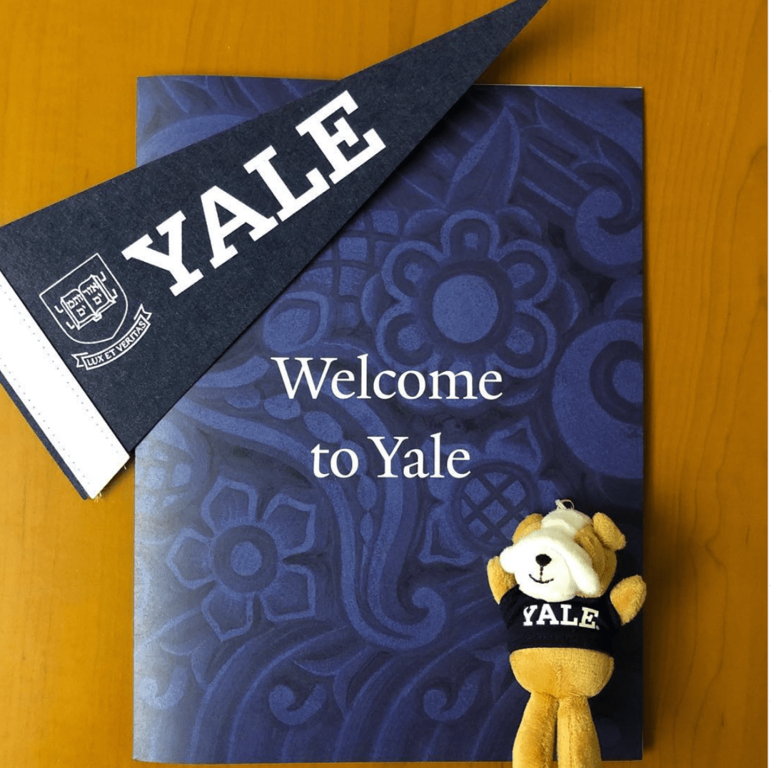 耶鲁大学新文书题目出炉