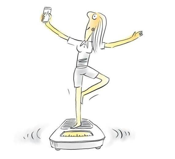 时代|半月谈丨从“明星脸”到“媒体脸”：“看脸时代”的审美迷失