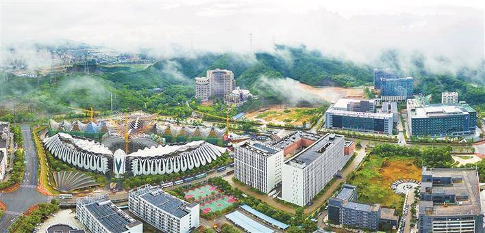商报|大浪时尚小镇 “数”为媒借“云”上_深圳商报数字报