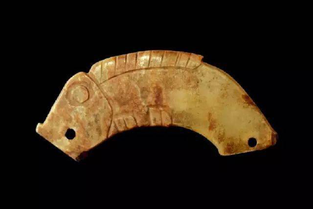 旅顺博物馆西周鱼形玉佩