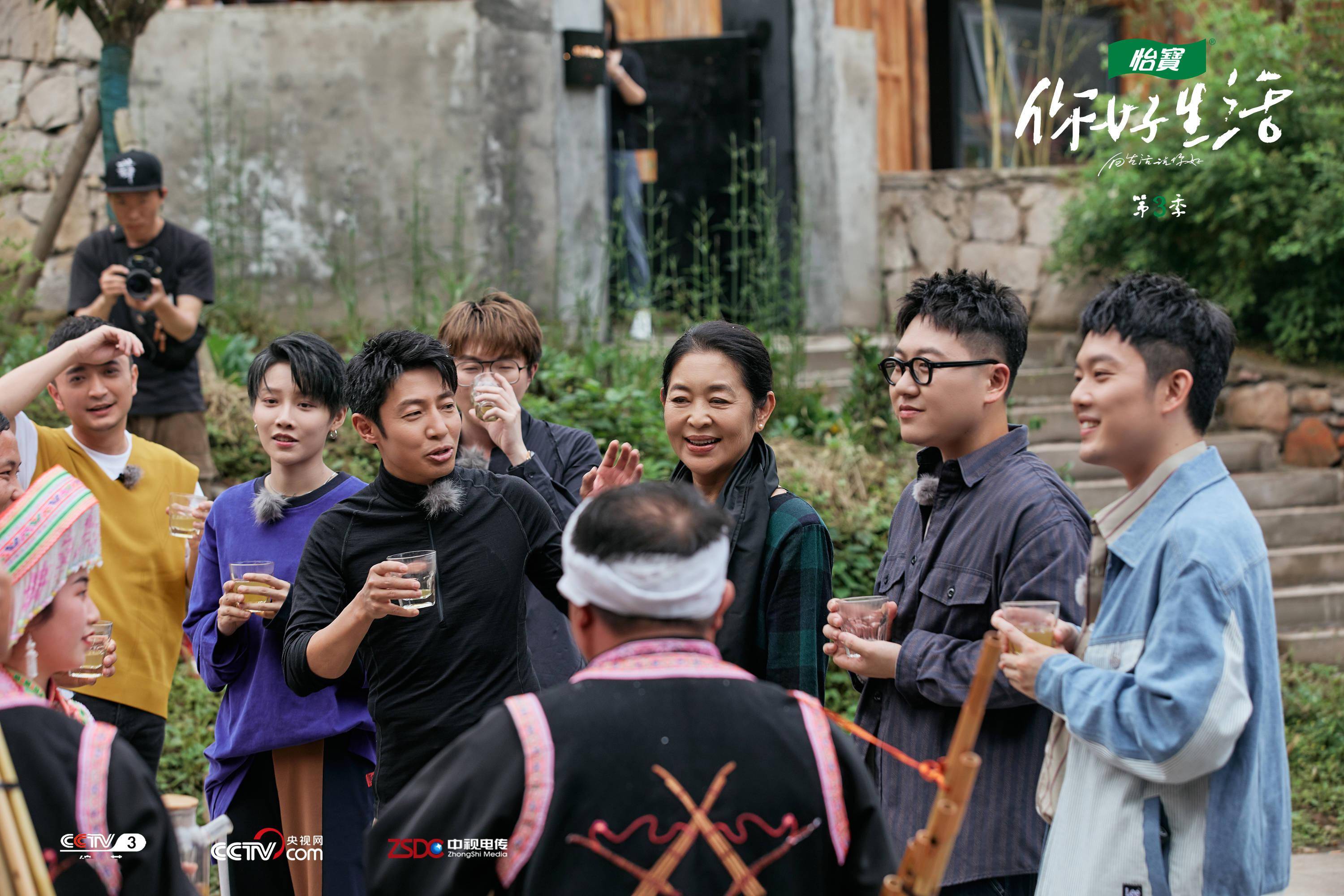 深入田野山林探寻生活本色,对生活说一声你好!_刘雨昕