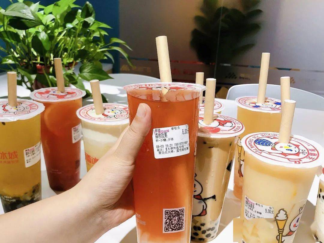 单杯不超10元!亲测蜜雪冰城12款饮品,这几款越喝越上头