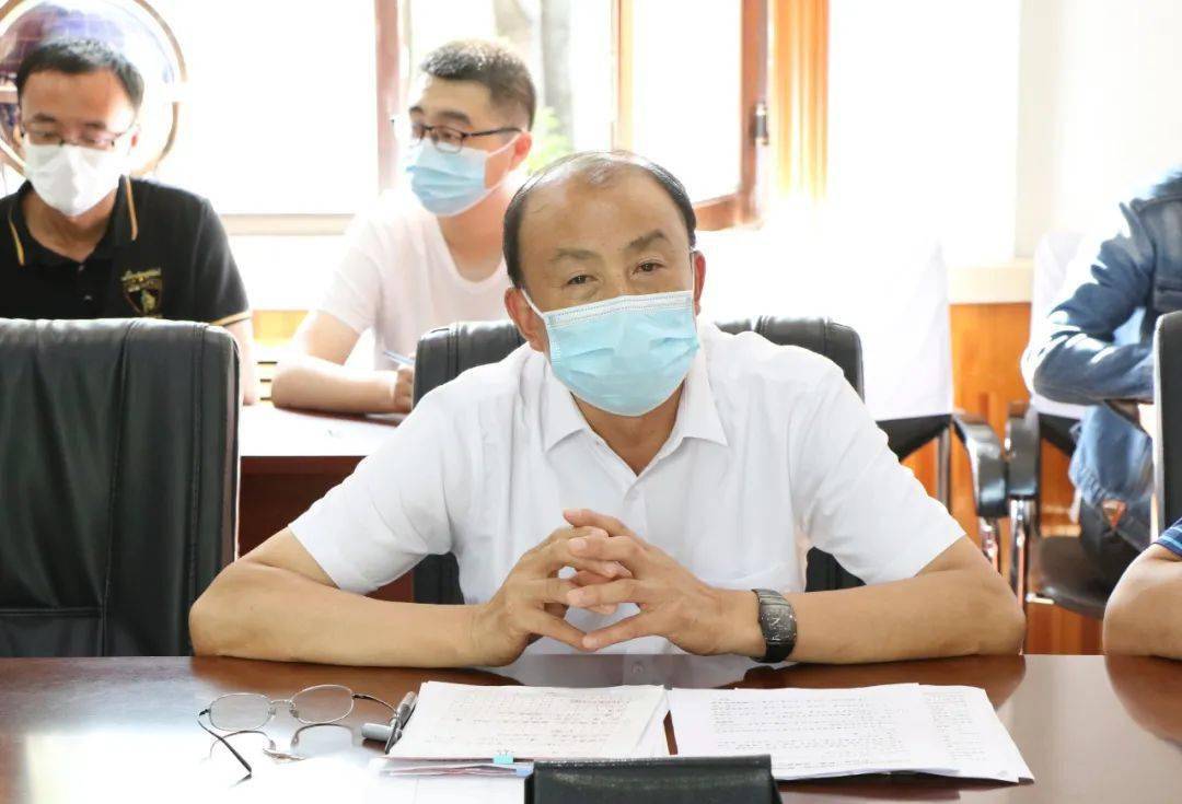 【时事】沾河林业局有限公司召开疫情防控,新冠疫苗接种工作会议