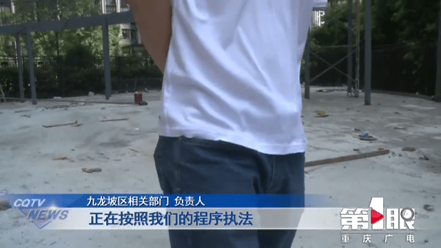 活动|小区幼儿园搭建“天桥” 城管局：涉嫌违规，已叫停！