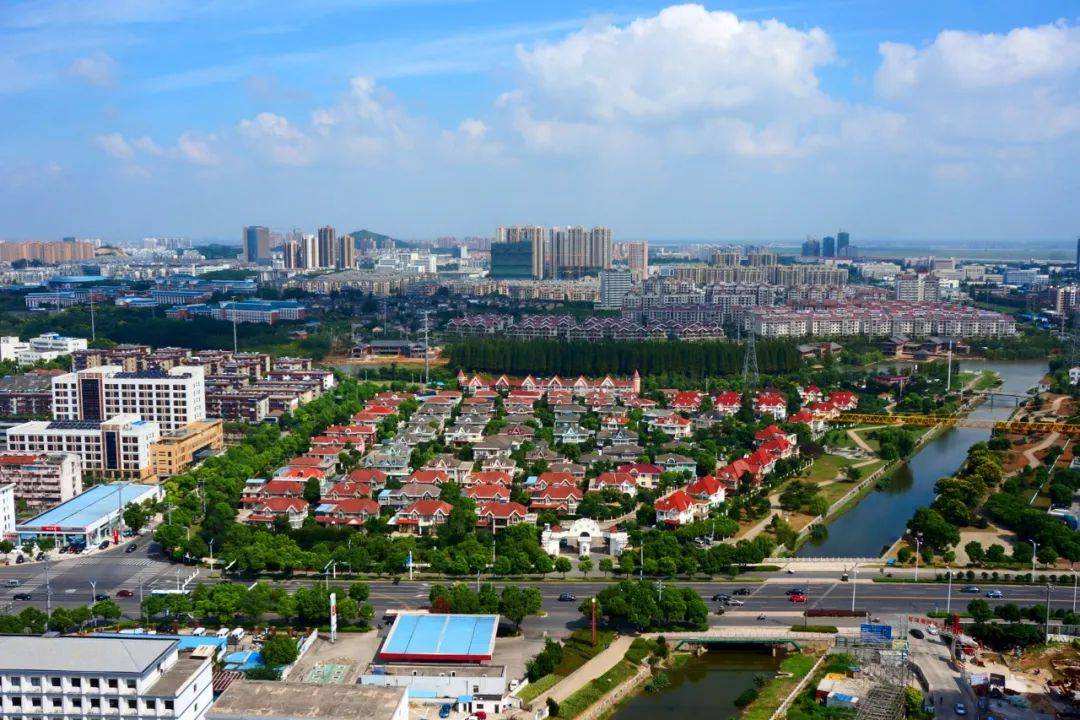 学党史办实事精简流程方便群众出行创新做法筑牢防控堡垒