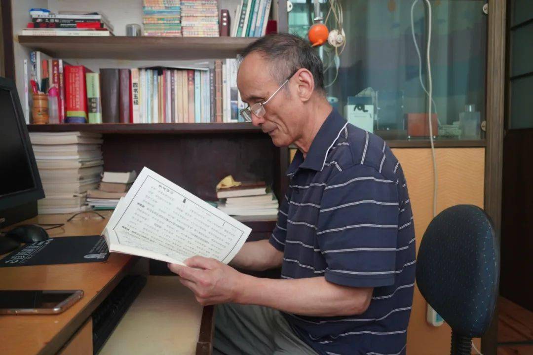 重读红岩家书钟奇记住记住我最后仍是爱你的