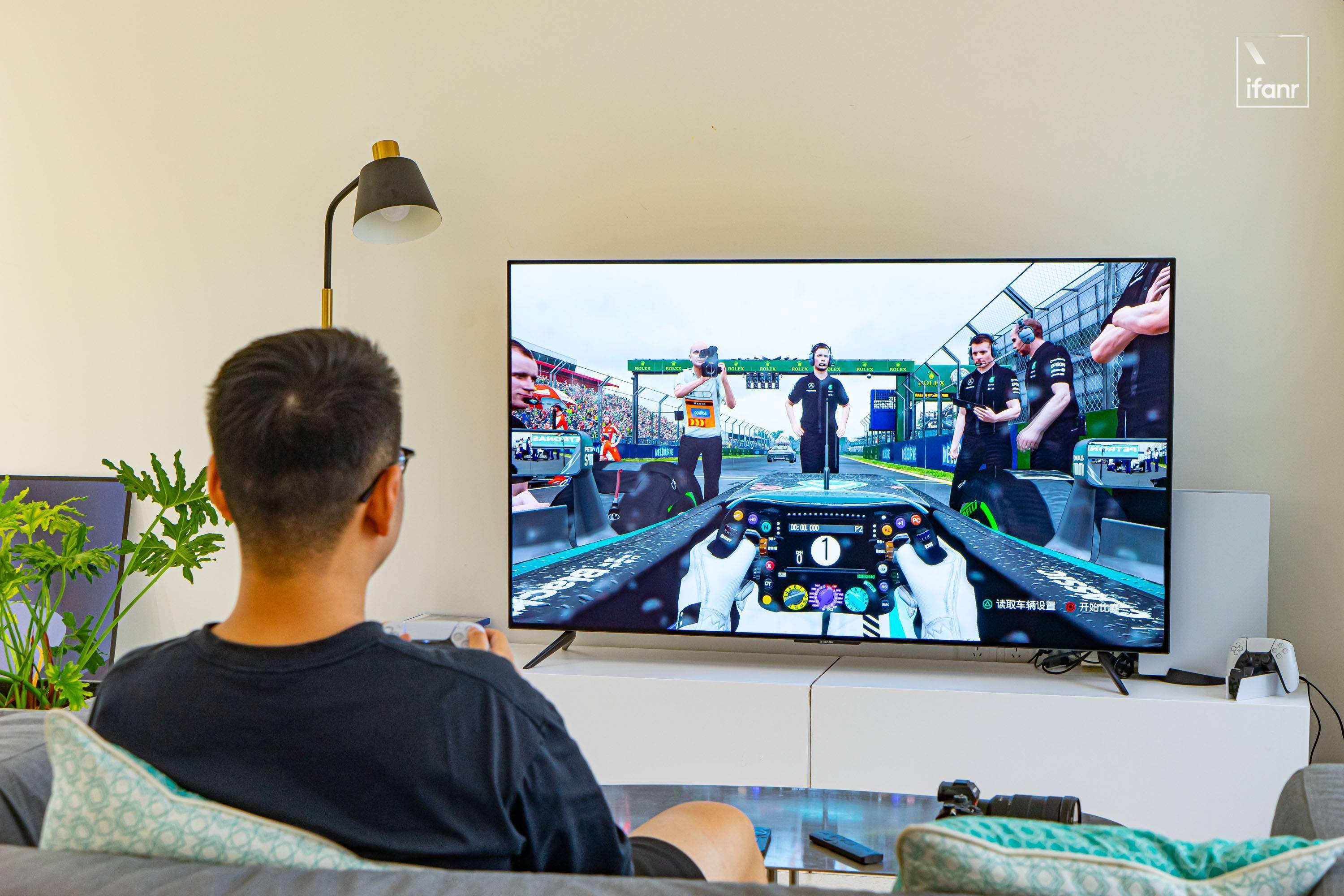 的游戏并不算多,如果对这方面没有太高的需求,在 oled 电视上玩游戏