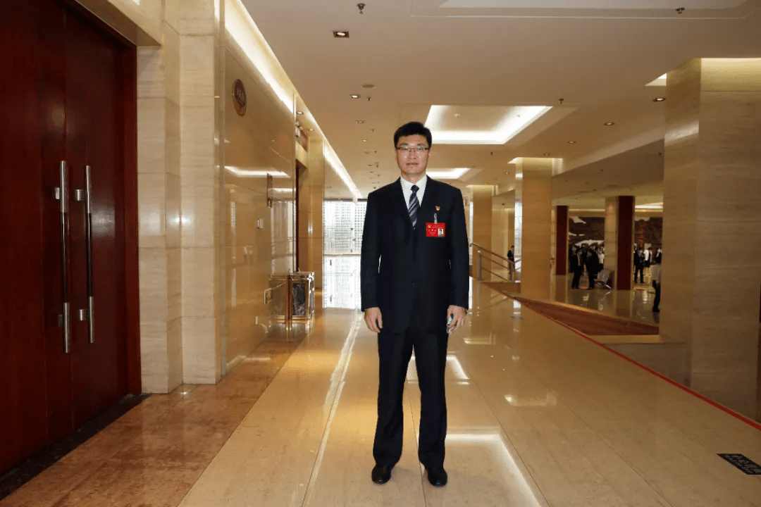 保定市政协研究室副主任青年党代表:赵延军保定发布涞源县常务副县长