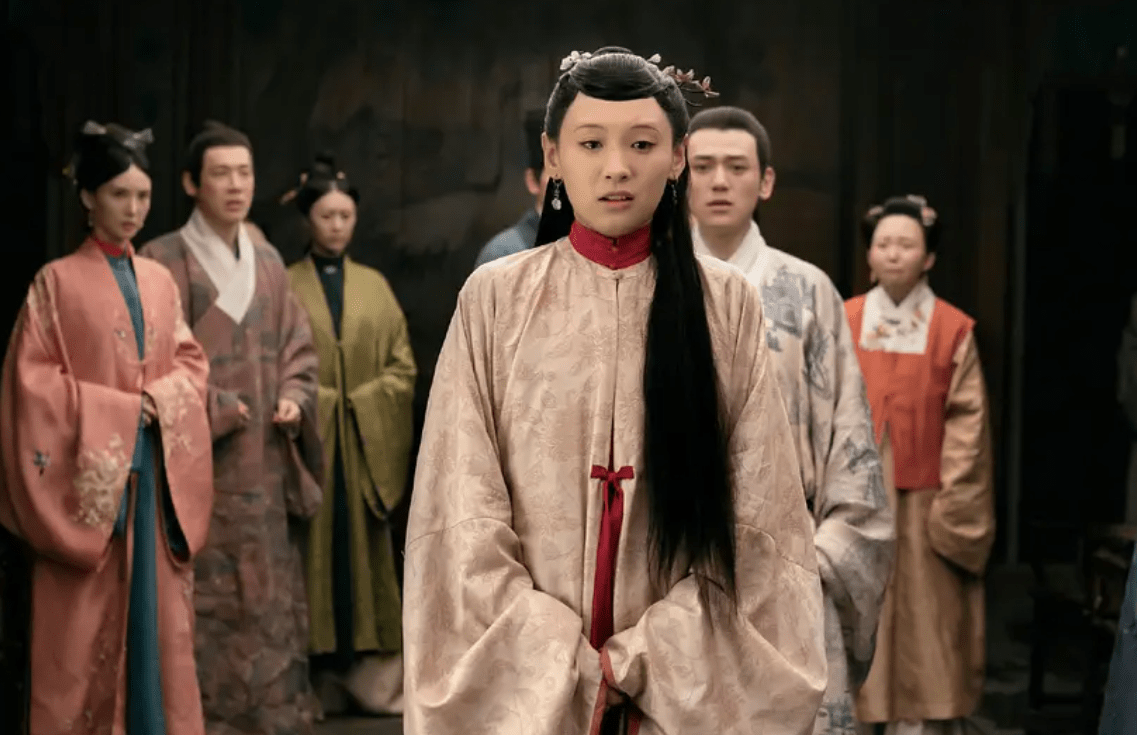 孙世杰|《玉楼春》孙世杰爱的人从来就不是桃夭，从一开始，他就只爱自己