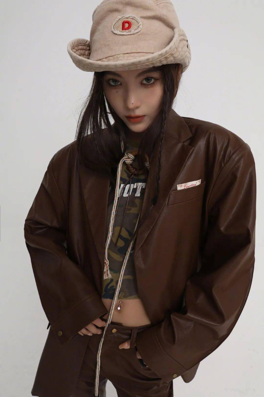 什么|换季穿什么？进来抄年轻人的答案