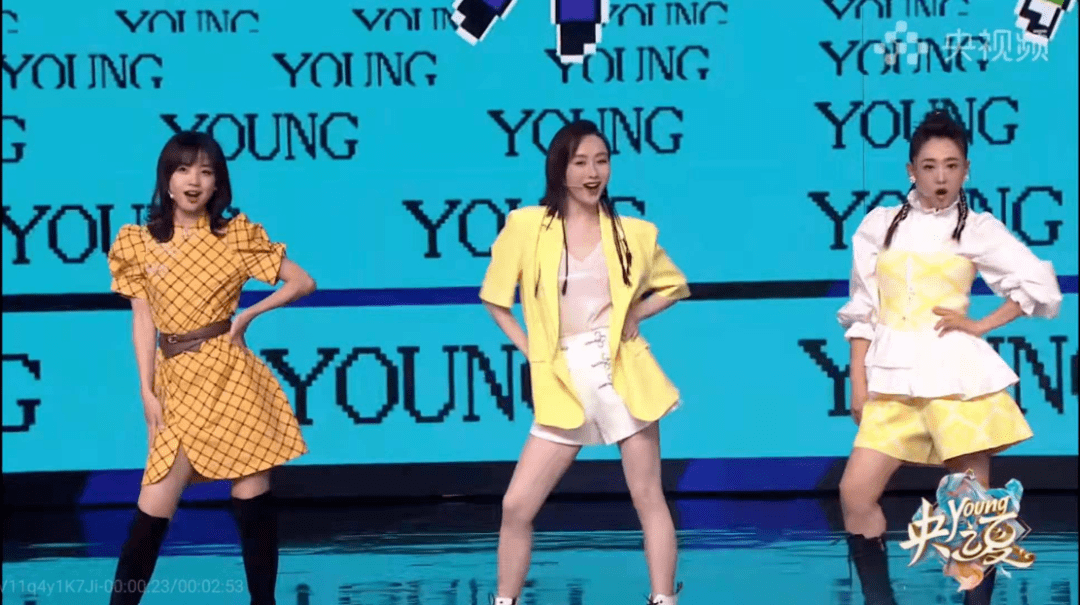 王冰冰不更新的日子原来在忙着出道成为偶像这首歌一出爷童回