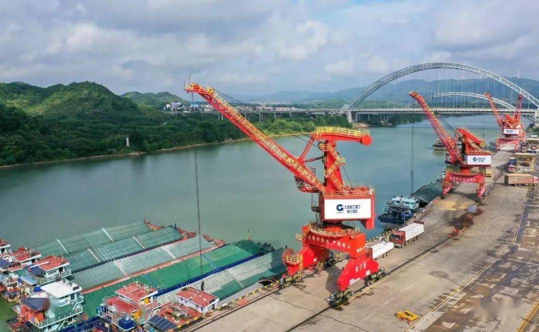 横县网站建设价格_(广西横县政府招标网)