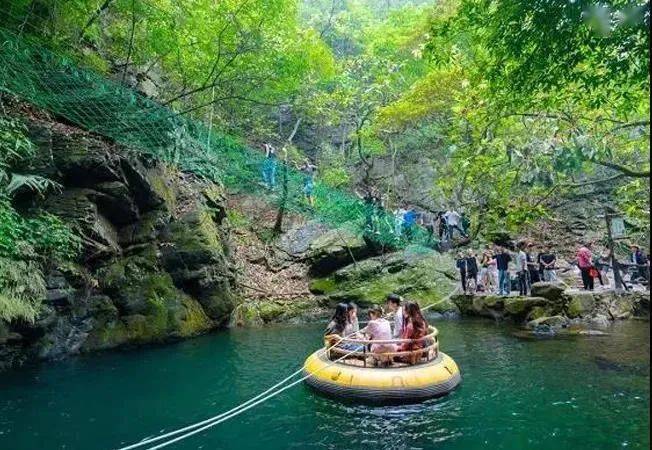 天然氧吧笔架山千谷溪探险九重飞瀑山溪浮艇倾国清城仿古街超值送礼1