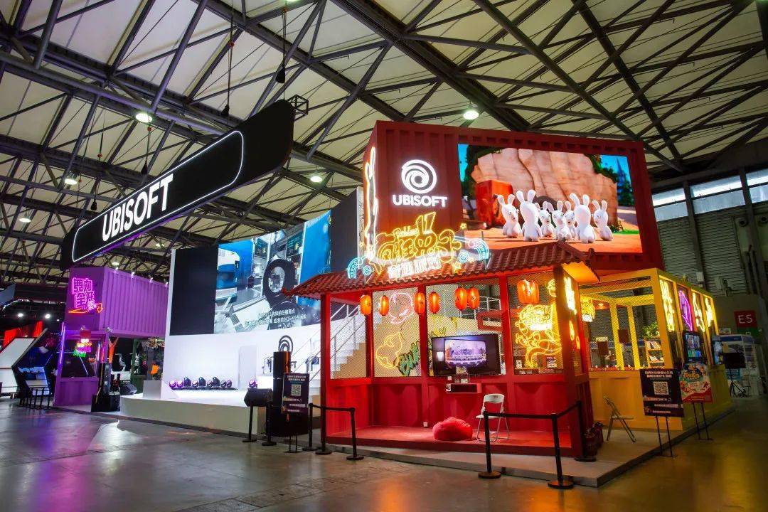 2021chinajoy 一起康康育碧打工人的一天_展台