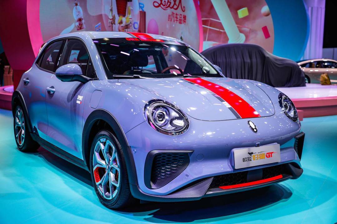 2021成都车展|领跑"更爱女人"新赛道 全新欧拉好猫成都撒狗粮